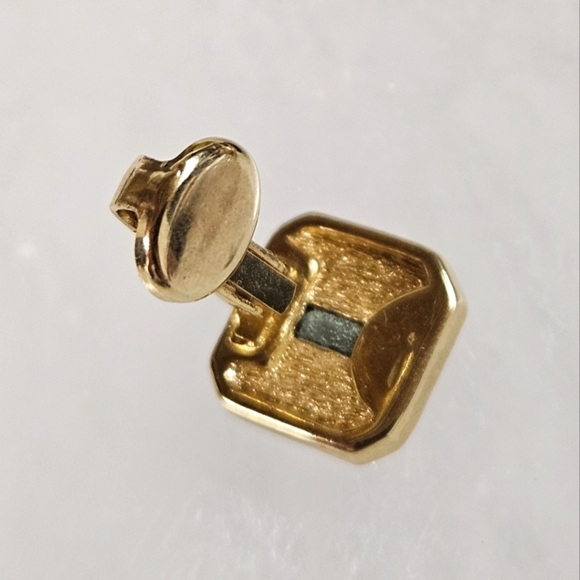 Dior Blue Stone and Cubic Zirconia Single Vintage Clip On Earring In Gold - Picture 5 of 7